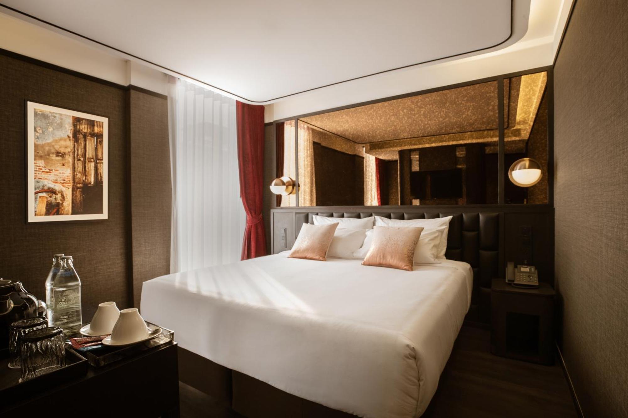 The Gravitique Hotel Khaosan Bangkok Exteriör bild